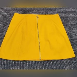 Rue 21 zip up mini skirt